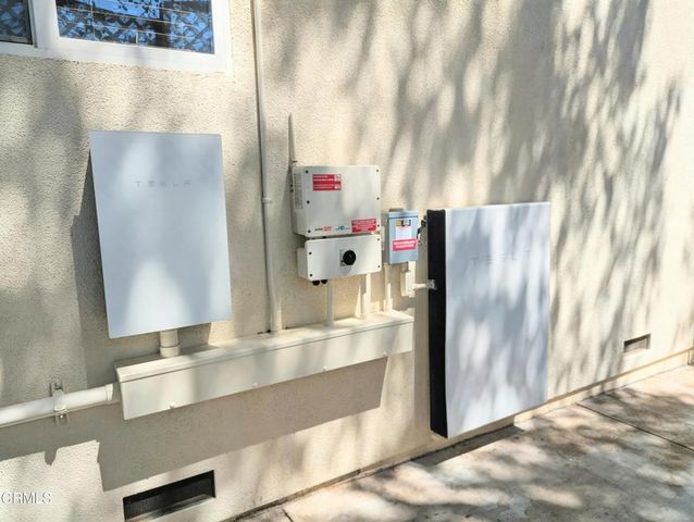98 Mountain View Street, Oak View, CA 93022