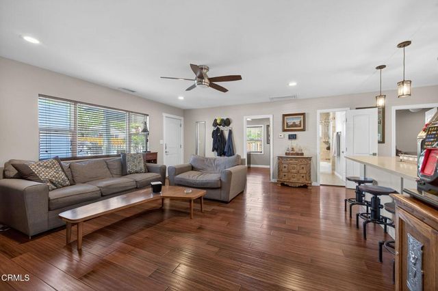 98 Mountain View Street, Oak View, CA 93022