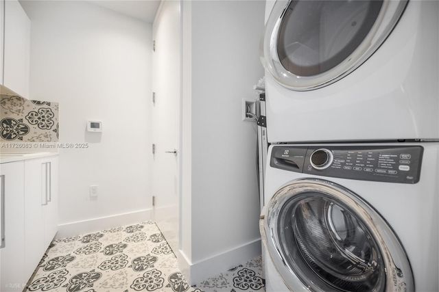 15701 Collins Ave 4503, Sunny Isles Beach, FL 33160