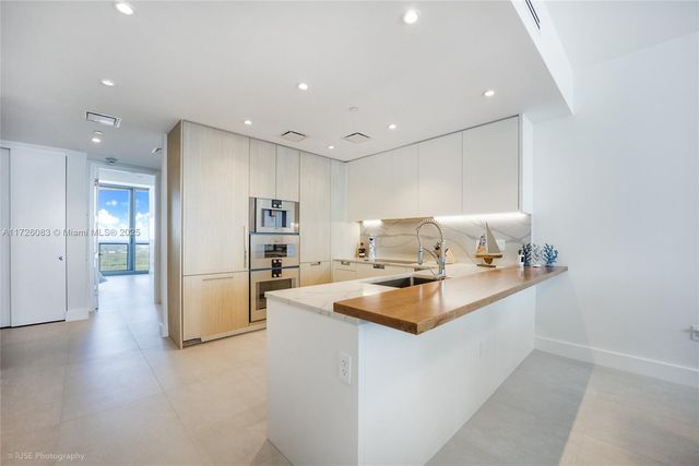 15701 Collins Ave 4503, Sunny Isles Beach, FL 33160