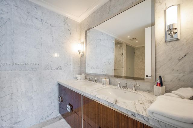 15701 Collins Ave 4503, Sunny Isles Beach, FL 33160