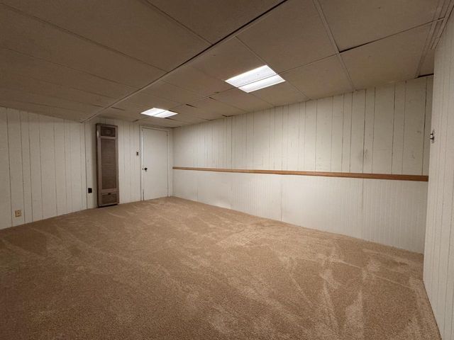 2330 S Brookside PARKWAY, New Berlin, WI 53151