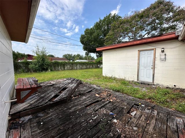 2722 W OAK STREET, Kissimmee, FL 34741