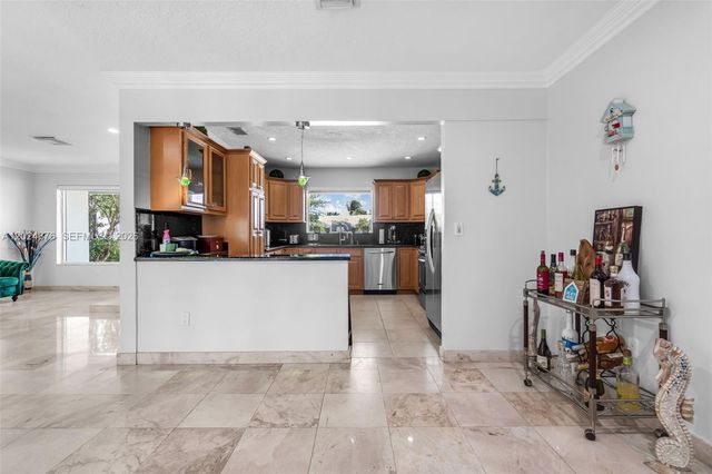 1261 NE 82nd St, Miami, FL 33138
