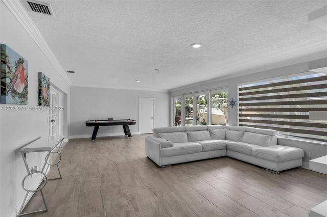 1261 NE 82nd St, Miami, FL 33138