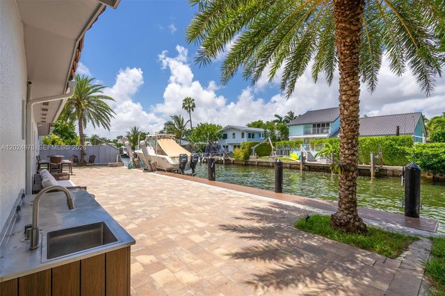 1261 NE 82nd St, Miami, FL 33138
