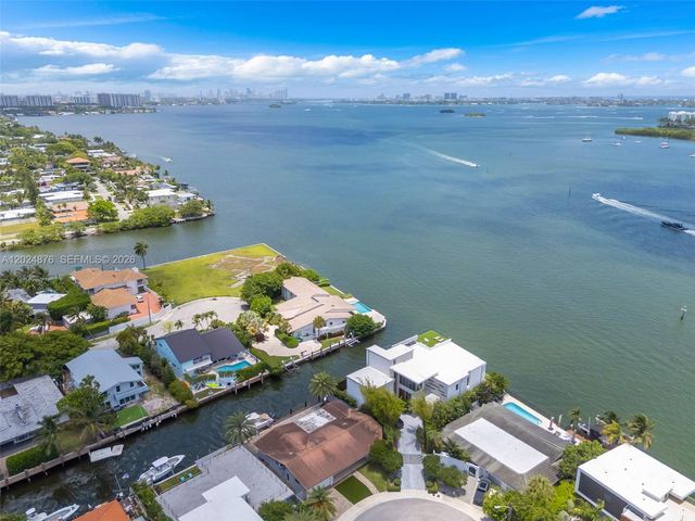 1261 NE 82nd St, Miami, FL 33138