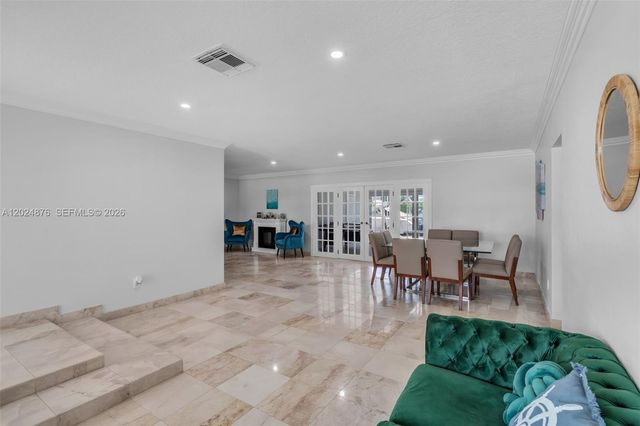1261 NE 82nd St, Miami, FL 33138