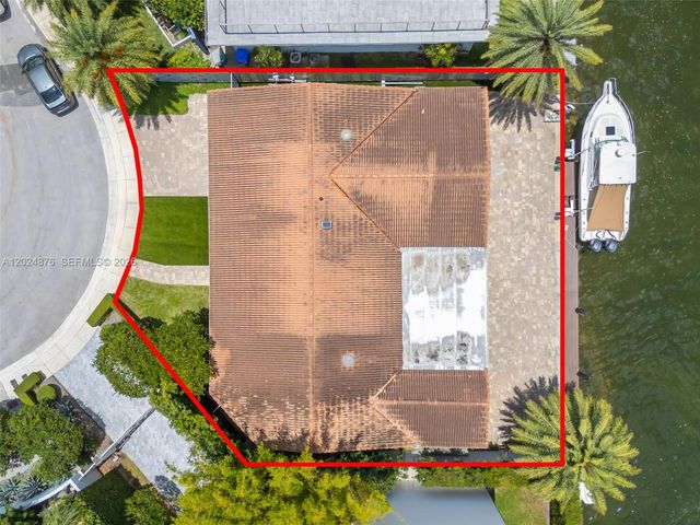 1261 NE 82nd St, Miami, FL 33138