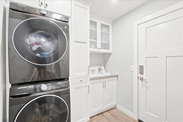 6715 Ashington Way, Elk Grove, CA 95758