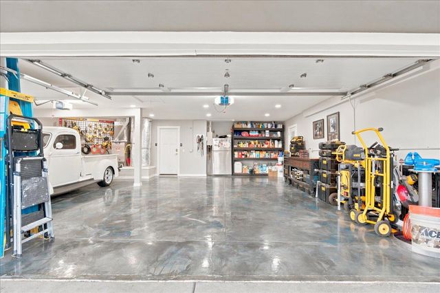 6715 Ashington Way, Elk Grove, CA 95758
