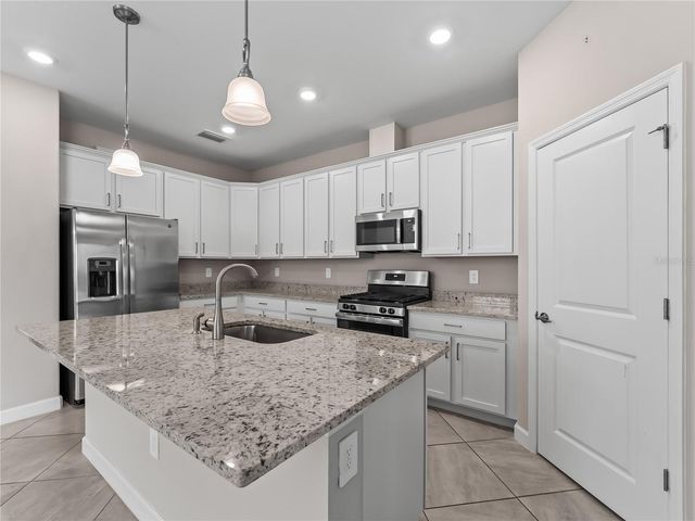 15885 ISLANDWALK AVENUE, Bradenton, FL 34211