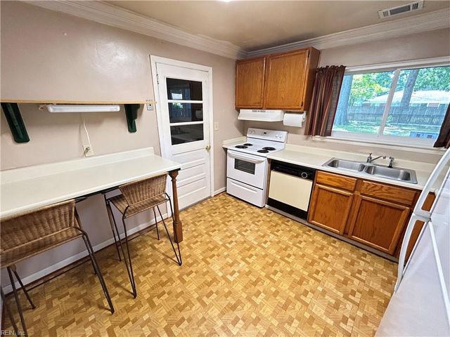 409 Dorset AVE, Virginia Beach, VA 23462