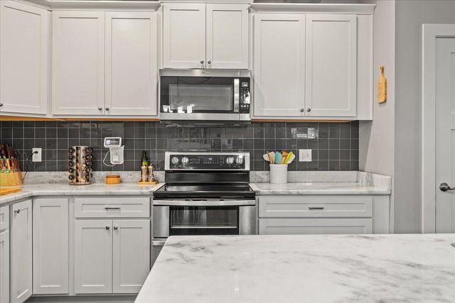 1155 Stonegate Circle NW, Cleveland, TN 37312