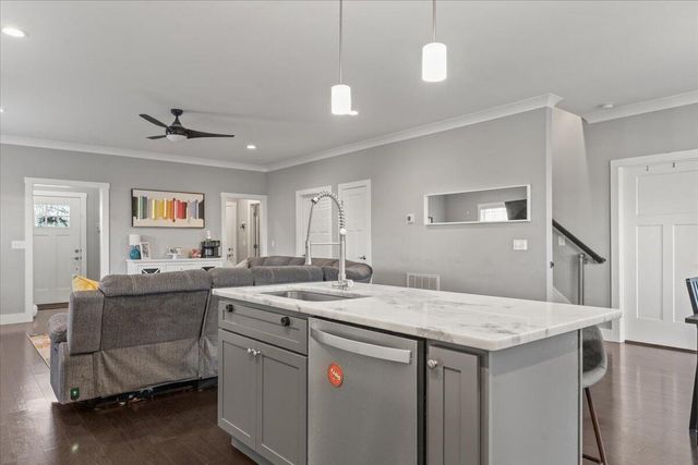 1155 Stonegate Circle NW, Cleveland, TN 37312