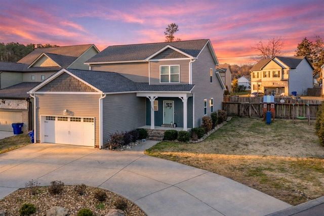 1155 Stonegate Circle NW, Cleveland, TN 37312