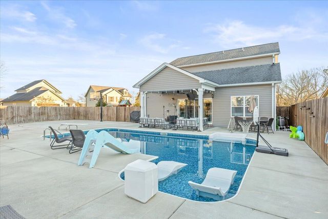 1155 Stonegate Circle NW, Cleveland, TN 37312