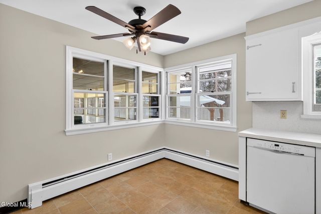 18 Shady Lane, Guilderland, NY 12203