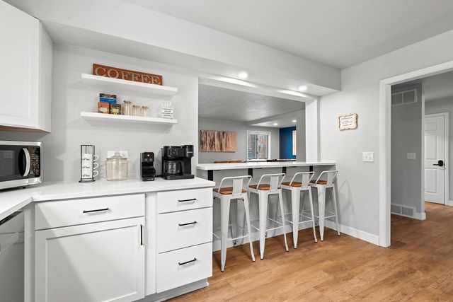 4452 WYANDOT TRAIL, Green Bay, WI 54313