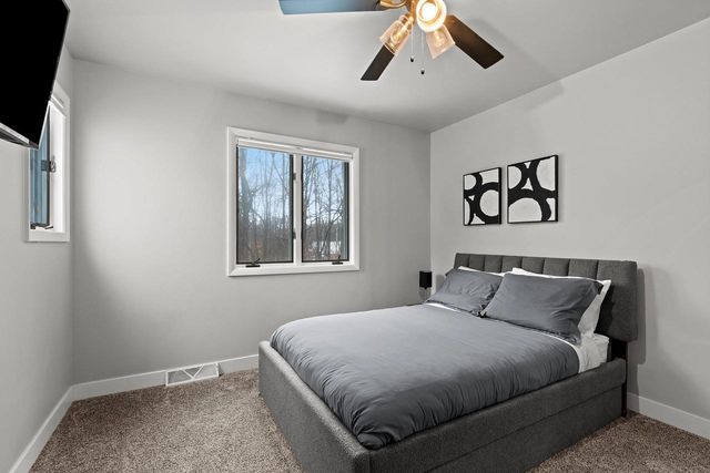 4452 WYANDOT TRAIL, Green Bay, WI 54313