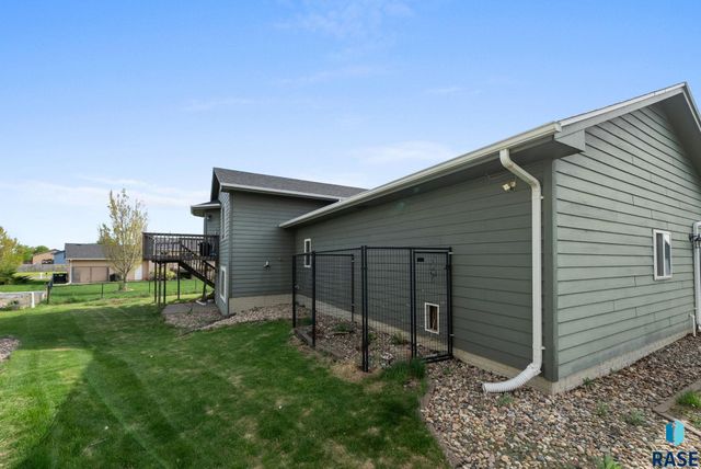 7708 W Eli Ct, Sioux Falls, SD 57106
