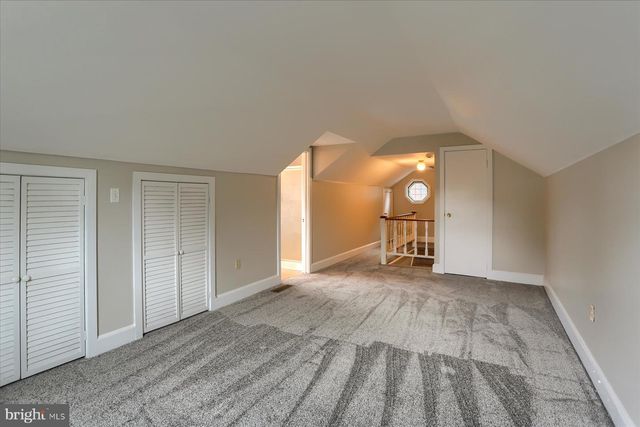 7 S GEORGE ST, Mechanicsburg, PA 17055