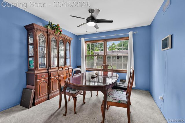 24587 Kings Pointe, Novi, MI 48375