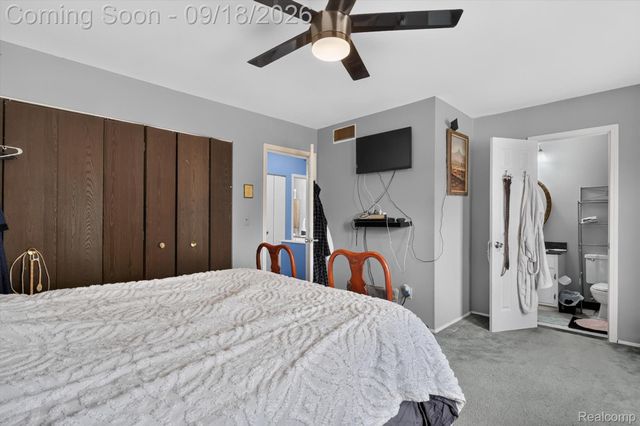 24587 Kings Pointe, Novi, MI 48375