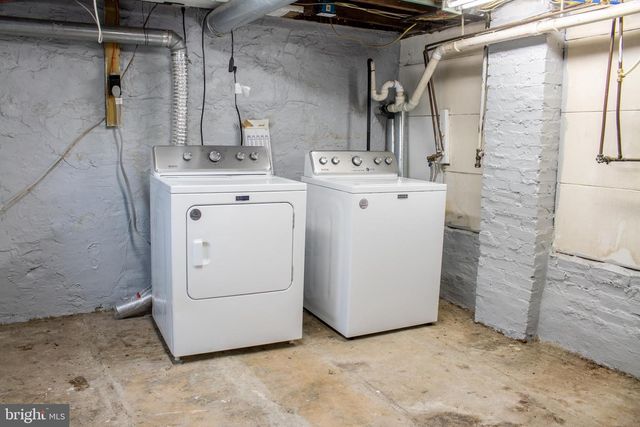 262 EAST LINDEN ST, Moorestown, NJ 08057