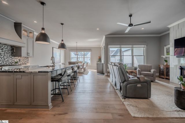 39 Legacy Park Road, Greenville, SC 29607