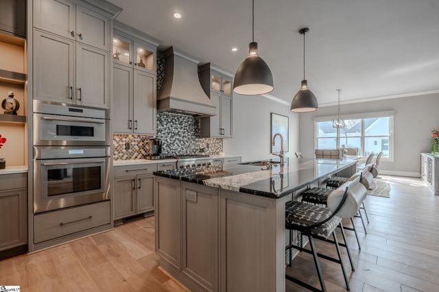 39 Legacy Park Road, Greenville, SC 29607