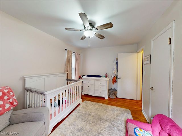 1339 Haverston Road, Lyndhurst, OH 44124