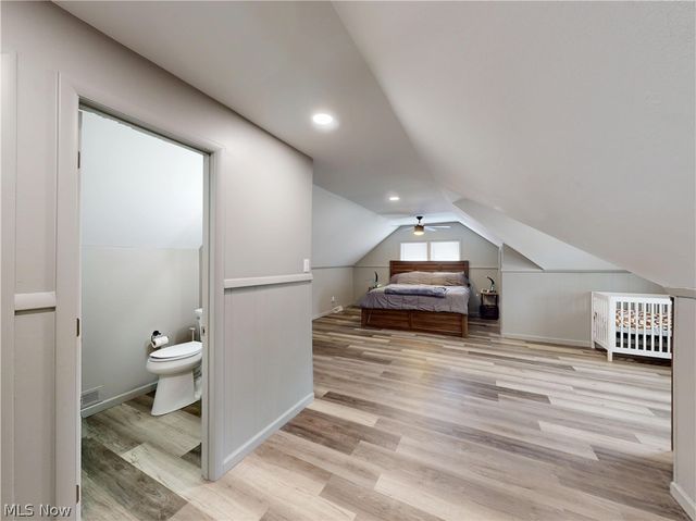 1339 Haverston Road, Lyndhurst, OH 44124