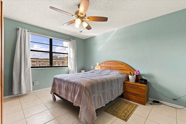 9563 W Mcnab Rd 206, Tamarac, FL 33321