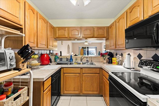 9563 W Mcnab Rd 206, Tamarac, FL 33321