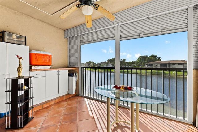 9563 W Mcnab Rd 206, Tamarac, FL 33321