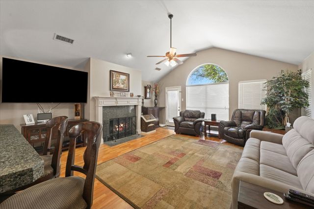 3101 Blake Street, Corinth, TX 76210