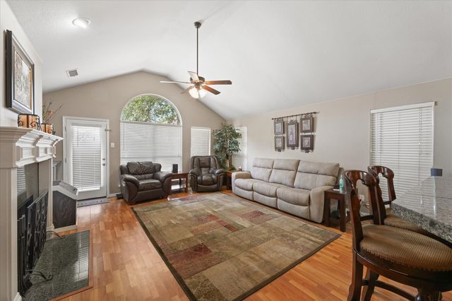 3101 Blake Street, Corinth, TX 76210
