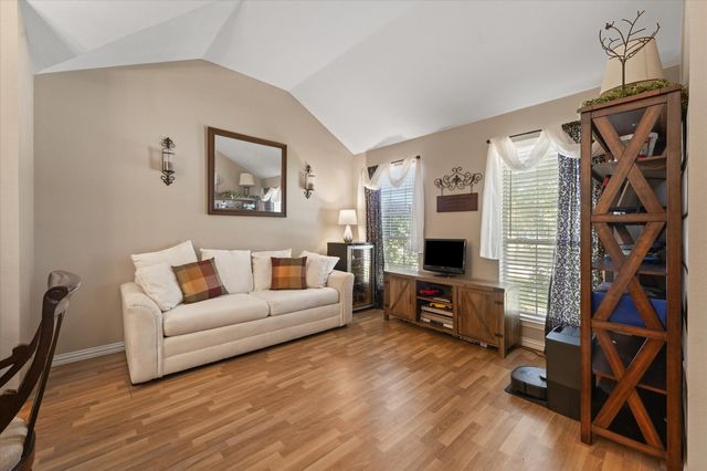 3101 Blake Street, Corinth, TX 76210
