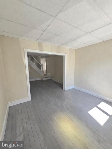 427 W MARKET ST, Mahanoy City, PA 17948