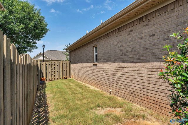 412 SW White Petal Street, Huntsville, AL 35824