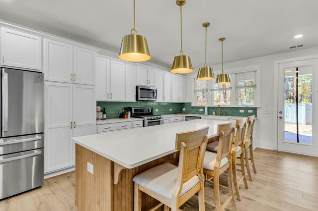 1017 Field Sparrow Drive, Ravenel, SC 29470