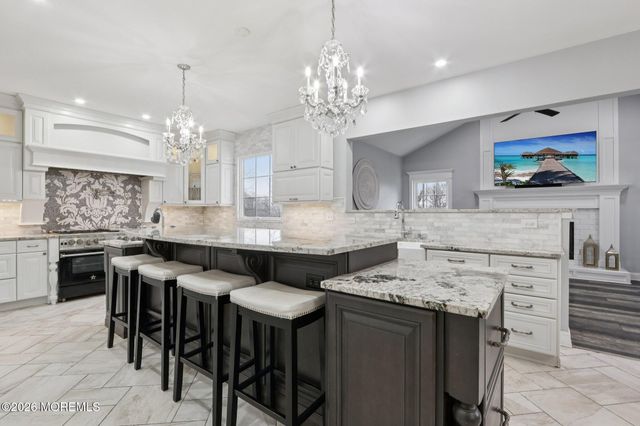 1 Trotter Way, Cream Ridge, NJ 08514