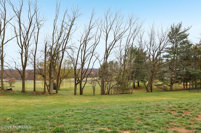 1 Trotter Way, Cream Ridge, NJ 08514