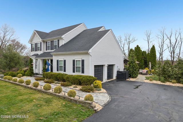 1 Trotter Way, Cream Ridge, NJ 08514