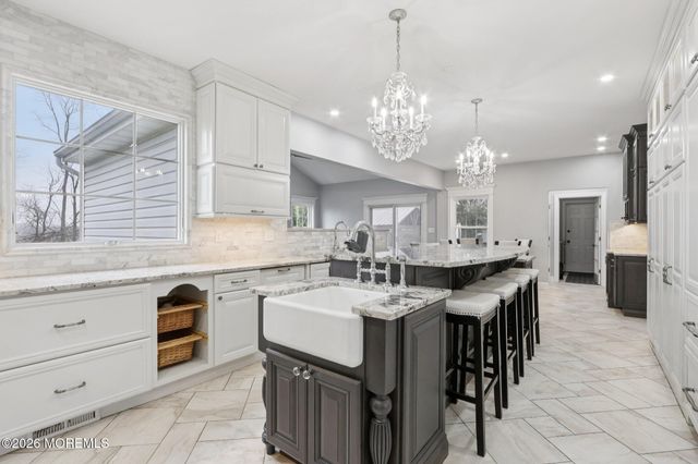 1 Trotter Way, Cream Ridge, NJ 08514