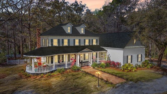 1901 Long Creek Road, Wadmalaw Island, SC 29487