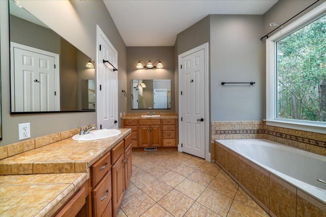 1901 Long Creek Road, Wadmalaw Island, SC 29487