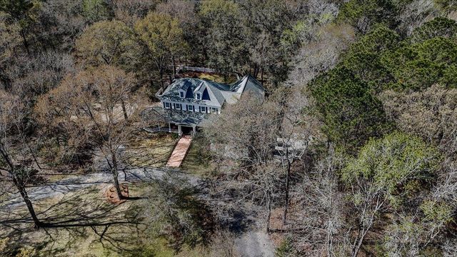 1901 Long Creek Road, Wadmalaw Island, SC 29487
