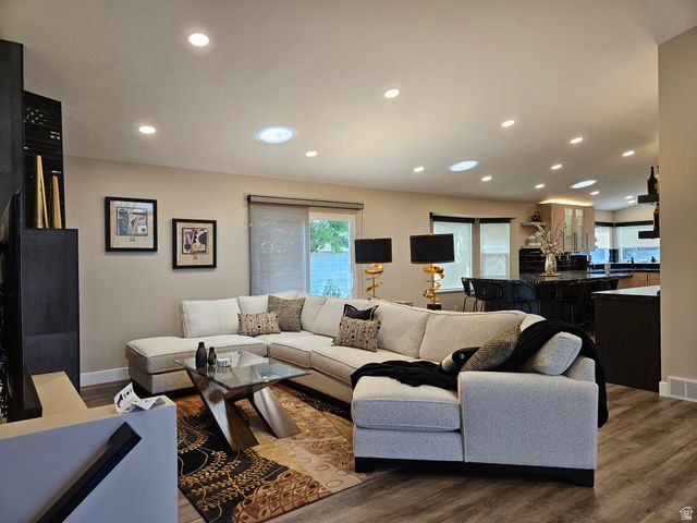 151 E EMILEE KAYE CIR, Sandy, UT 84070